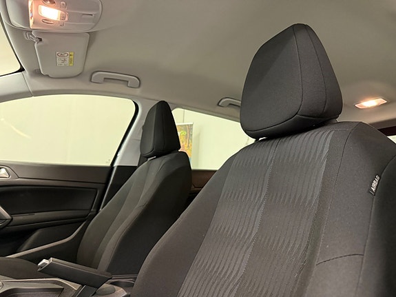 Peugeot 308 11 of 25