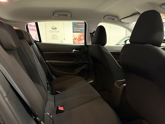 Peugeot 308 14 of 25