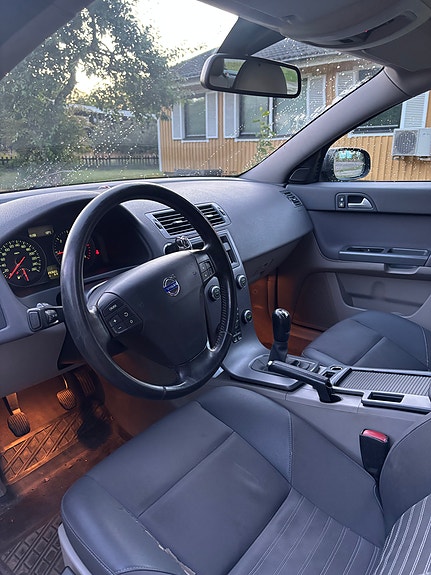 Volvo V50 5 of 5