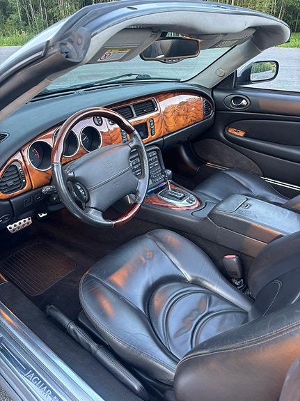 Jaguar XKR 5 of 16