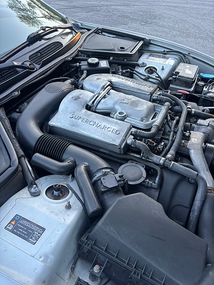 Jaguar XKR 8 of 16