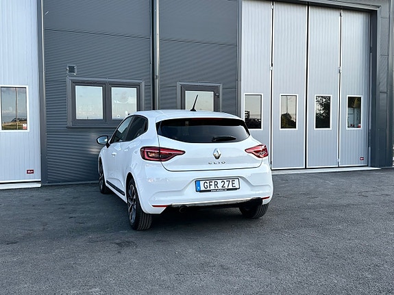 Renault Clio 6 of 16