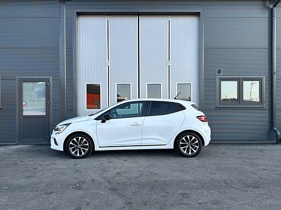 Renault Clio 3 of 5