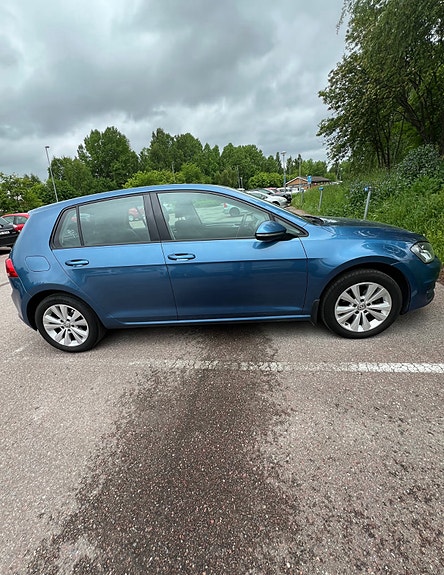 Volkswagen Golf VII 4 of 5