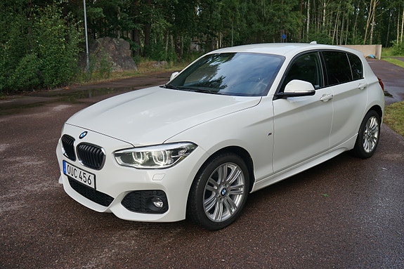 BMW 118d 3 of 5