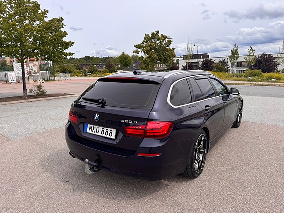 BMW 520d 3 of 8