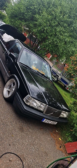 Volvo 940 2 of 4