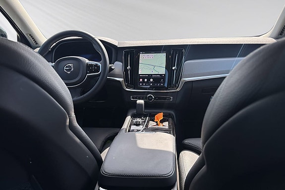 Volvo V90 9 of 11