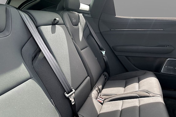 Polestar 3 14 of 19