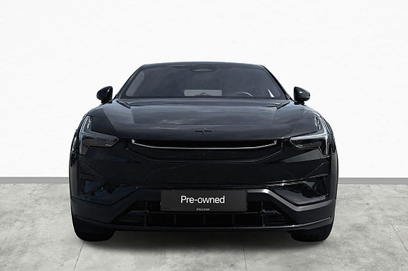 Polestar 3 2 of 19