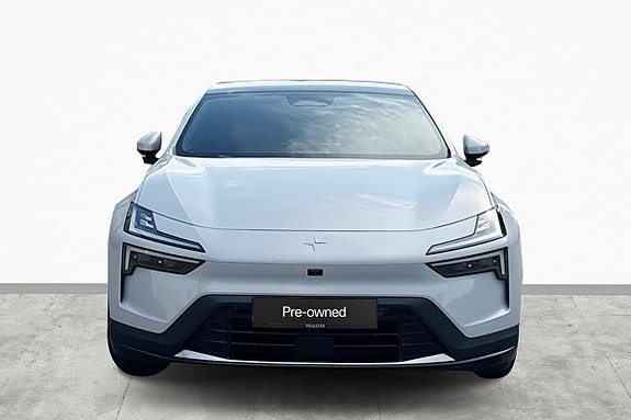 Polestar 4 2 of 19