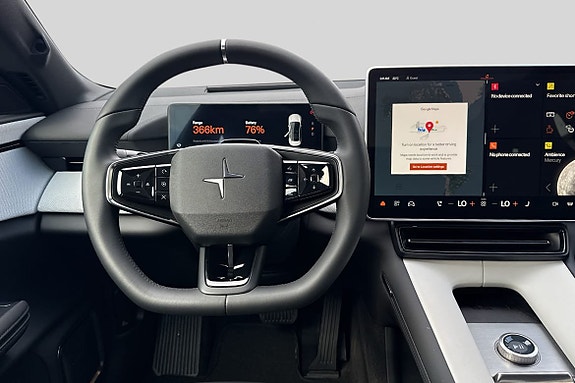 Polestar 4 12 of 19
