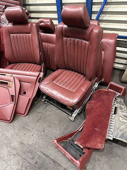 Mercedes-Benz w126 4 of 4