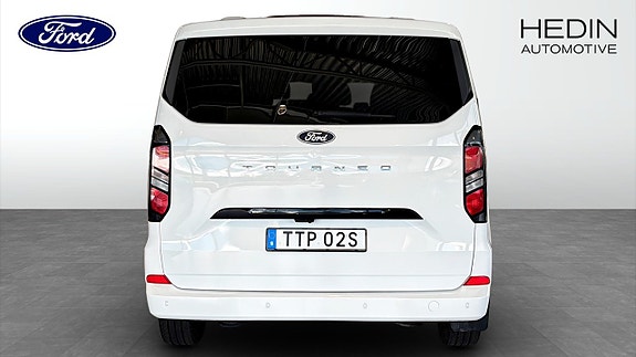 Ford Custom Tourneo 7 of 9