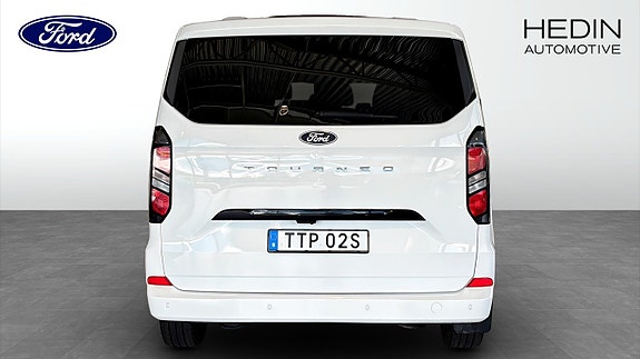 Ford Custom Tourneo 7 of 9