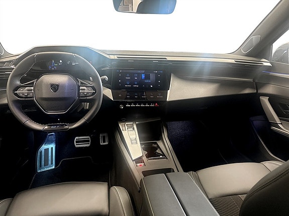 Peugeot 408 3 of 5