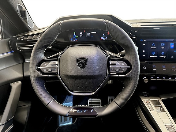 Peugeot 408 10 of 14