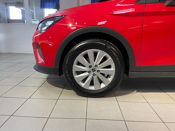 Seat Arona 12 of 12