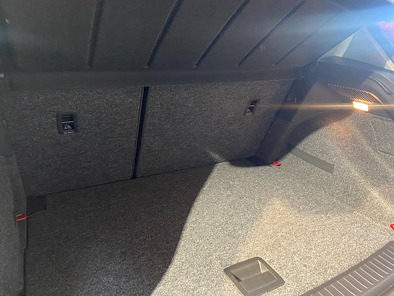 Seat Arona 10 of 12