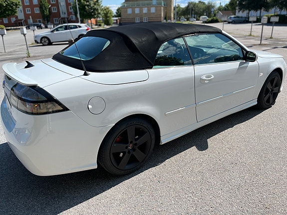 Saab 9-3 3 of 5