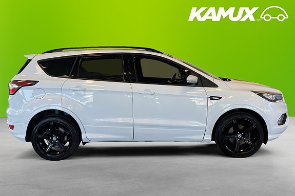 Ford Kuga 2 of 5