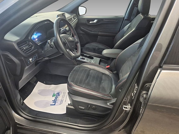 Ford Kuga 8 of 11