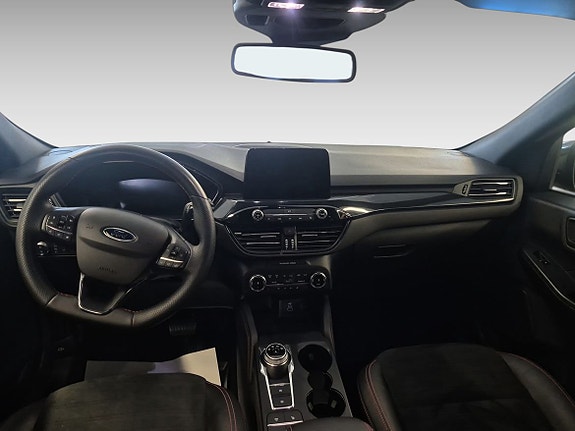 Ford Kuga 9 of 11
