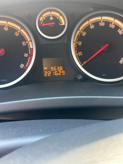 Opel Corsa 8 of 10