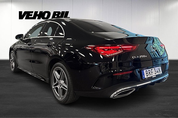 Mercedes-Benz CLA250 e 4 of 5