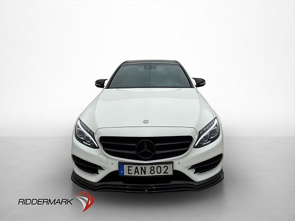 Mercedes-Benz C200 2 of 5