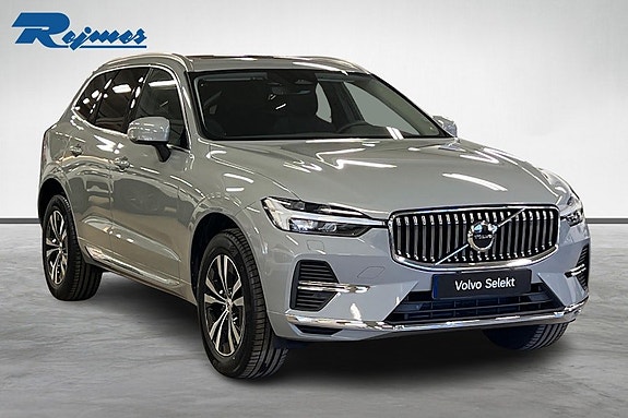 Volvo XC60 2 of 5