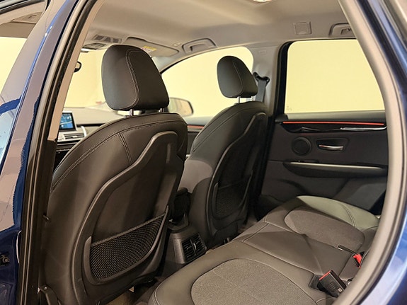 BMW 225xe 6 of 13