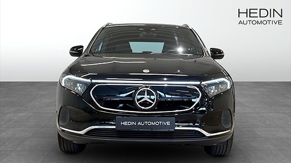 Mercedes-Benz EQA250 3 of 5