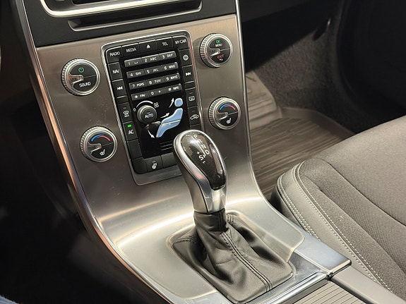 Volvo V60 18 of 18
