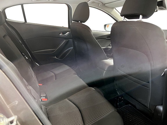 Mazda 3 12 of 15