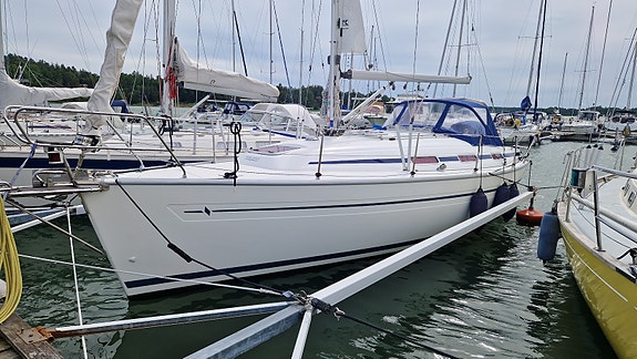 Bavaria 32 cruiser — View photo 1