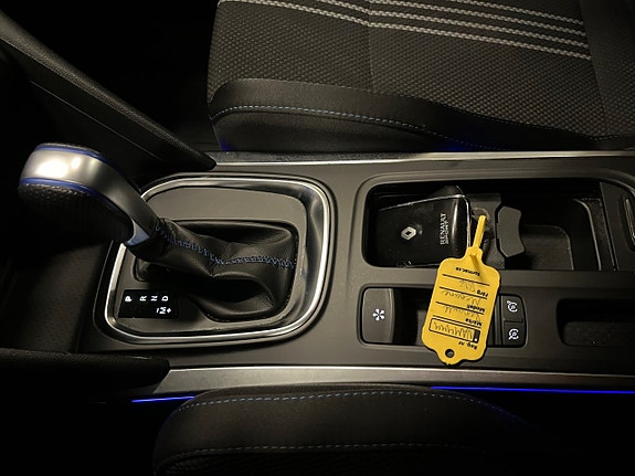 Renault Megane 17 of 21