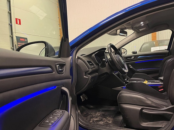 Renault Megane 13 of 21