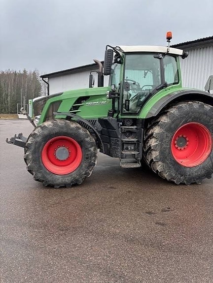 Fendt 828 SCR Profi Plus 2 of 5