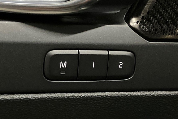 Volvo XC40 28 of 30
