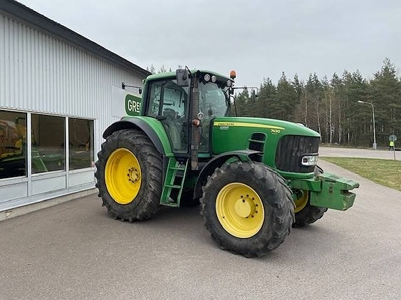 John Deere 7430 Premium AQ 3 of 5