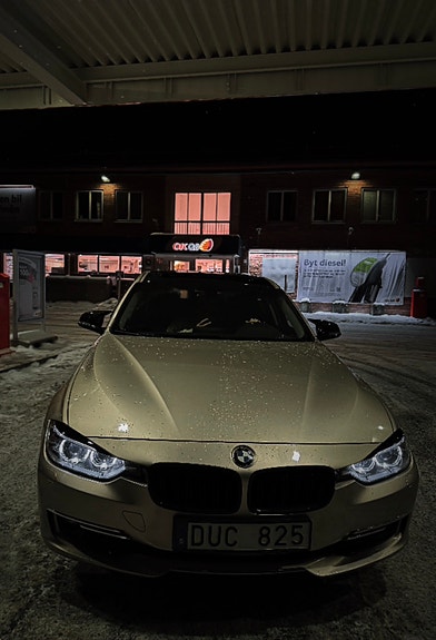 BMW 328i 6 of 6