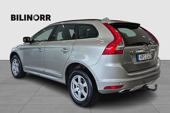 Volvo XC60 5 of 5