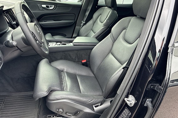 Volvo XC60 17 of 18