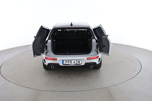MINI Cooper S 17 of 30