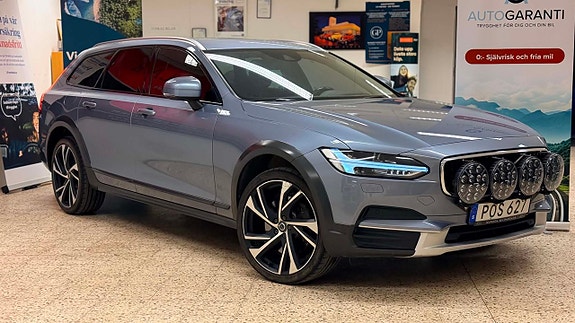 Volvo V90 Cross Country 6 of 21