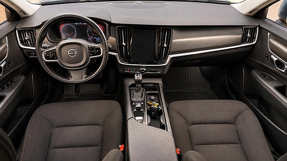 Volvo V90 Cross Country 20 of 21