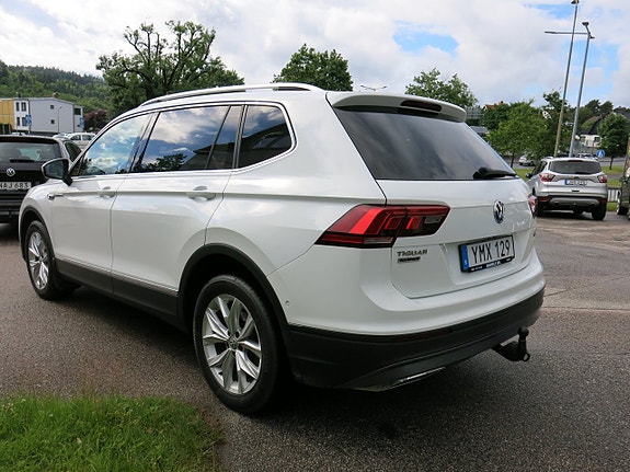 Volkswagen Tiguan Allspace 7 of 30