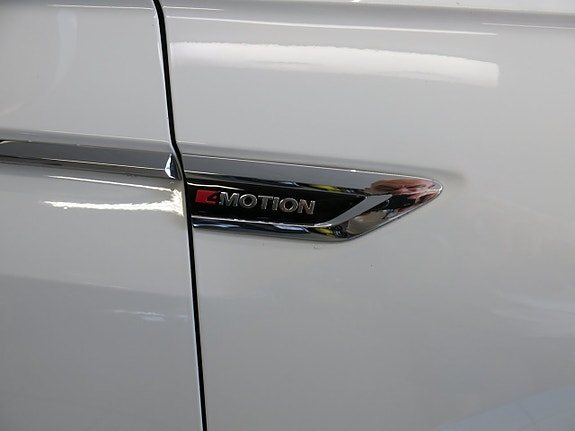 Volkswagen Tiguan Allspace 28 of 30