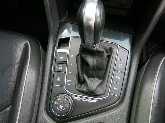Volkswagen Tiguan Allspace 24 of 30